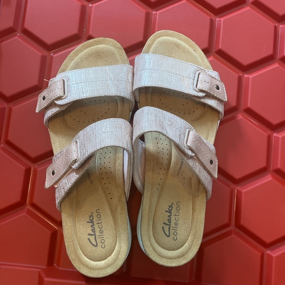 Clarks Collection Sandals - Picture 6 of 11